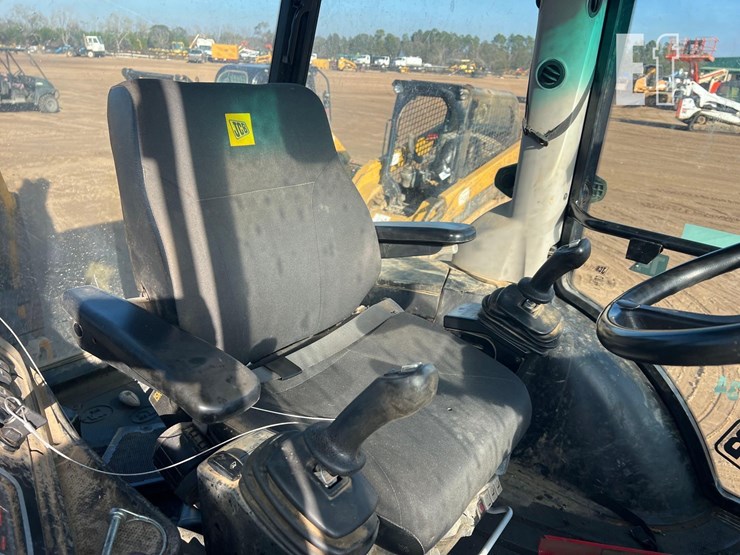 jcb-3cx-eco-image-30