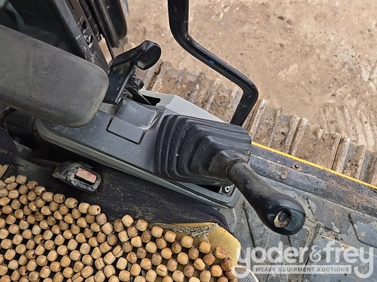 2012-caterpillar-349el-image-84