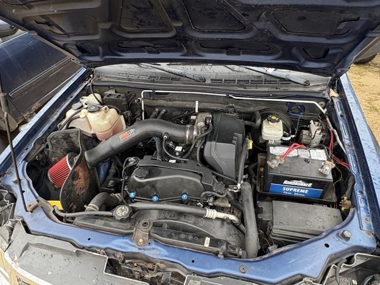 2005-gmc-regency-badlander-truck-image-17