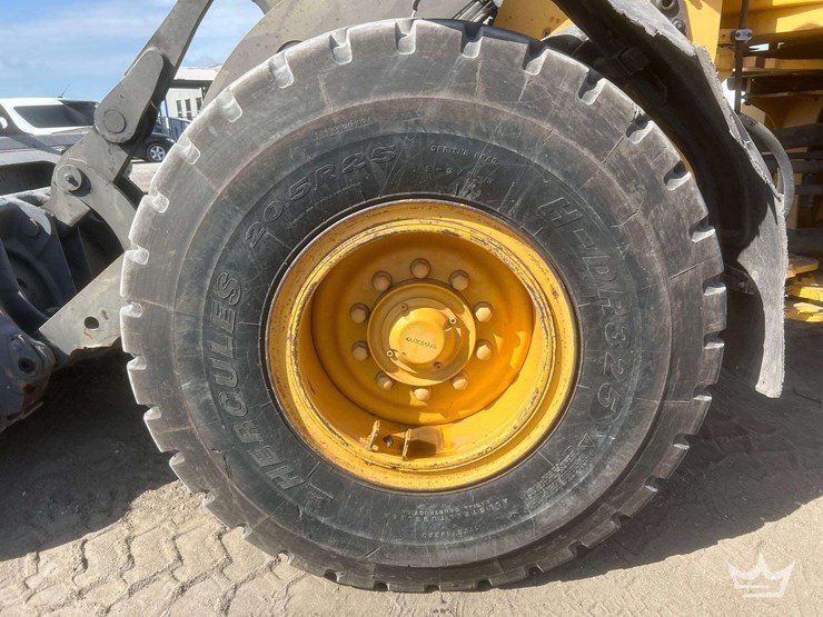 2014-volvo-l60g-image-9