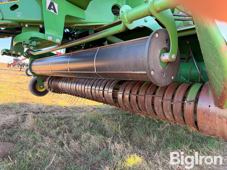 2019-john-deere-l341np-large-square-baler-image-18