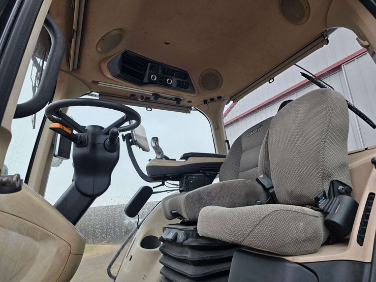 2020-magnum-250-image-41