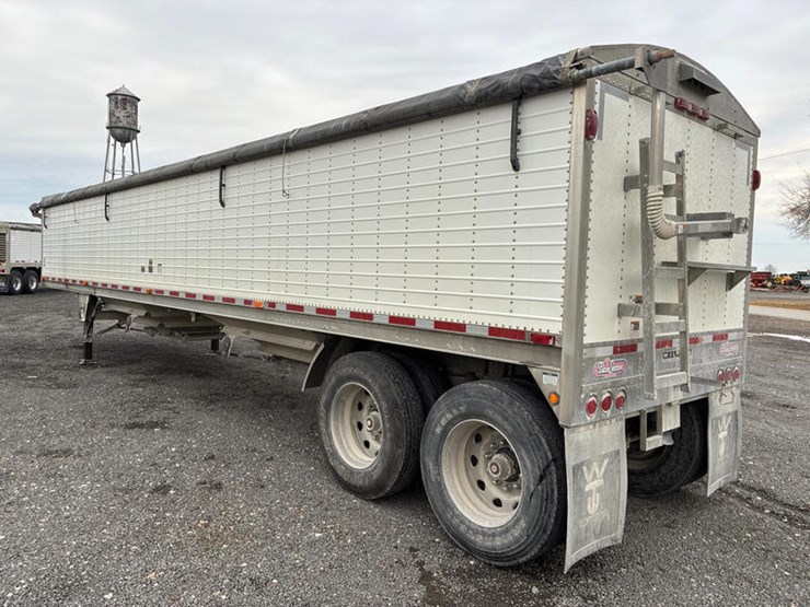 wilson-hopper-bottom-image-7