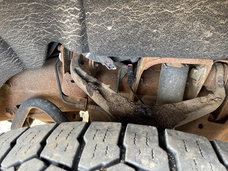 #1123-•-2019-chevrolet-silverado-pickup-truck(has-mn-title)-image-10