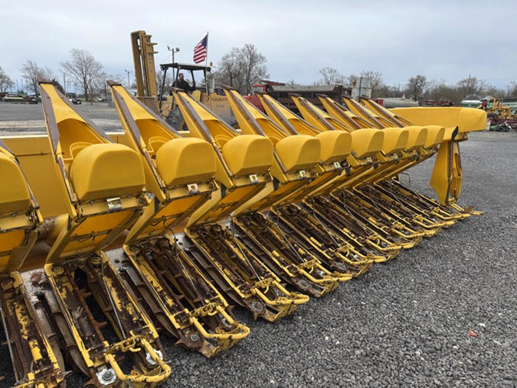 #111760-•-1999-nh-996c-#614214-image-13