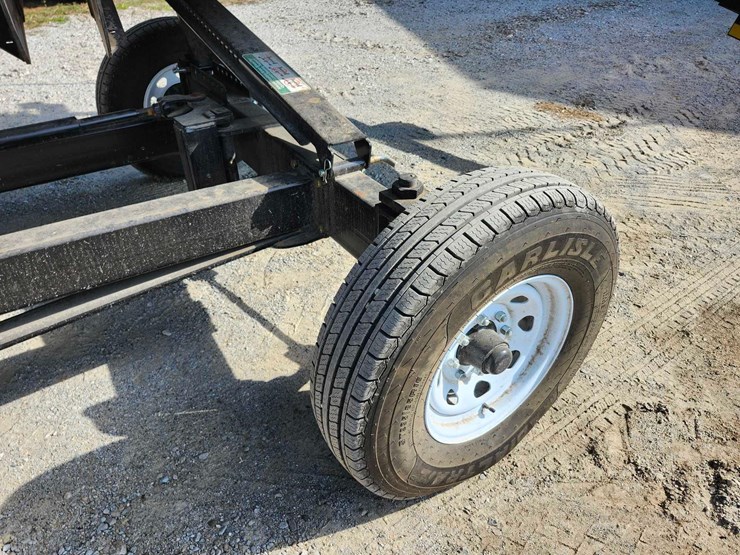 2024-j&m-4ws-15-head-cart,-40’-image-4