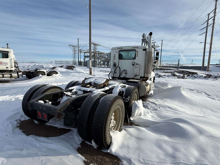 2005-international-9200-image-6