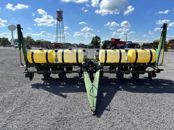 john-deere-7000-image-3