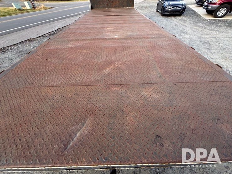 international-4700-image-41