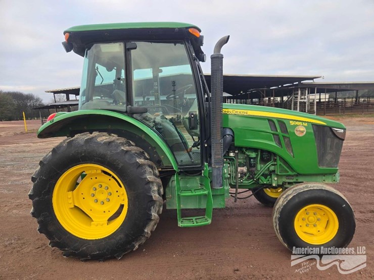 john-deere-5085m-image-4