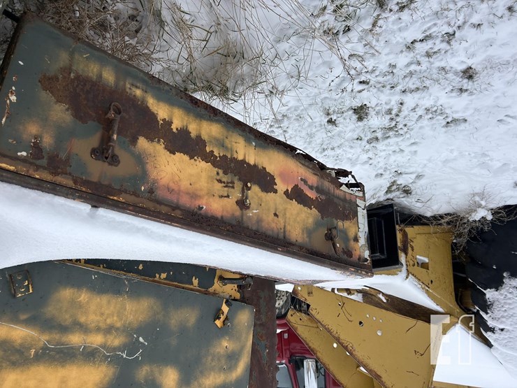 1981-oshkosh-green-snow-blower-image-39