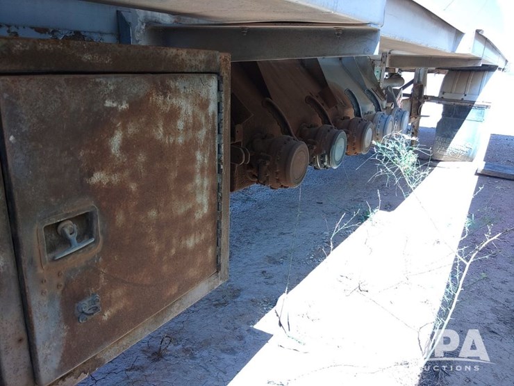 1974-trailmobile-trailer-image-13