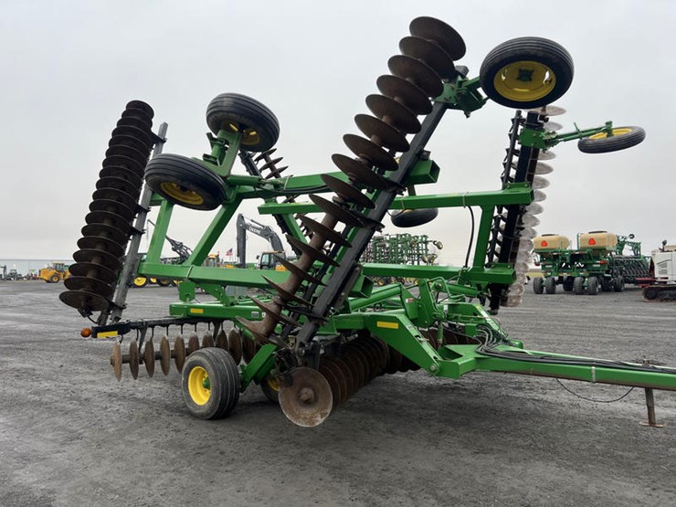 john-deere-637-image-2