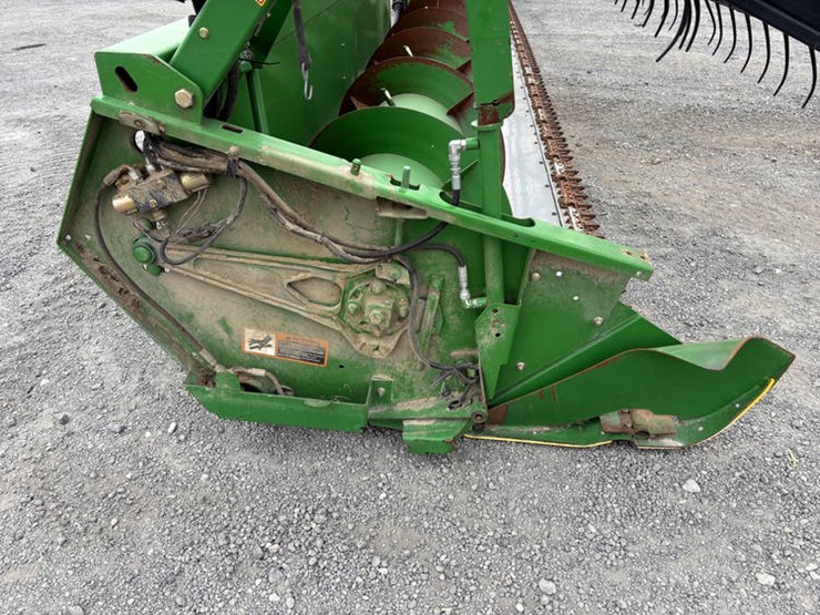 john-deere-630f-image-14