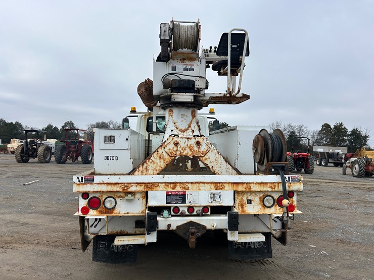 international-durastar-4300-image-5