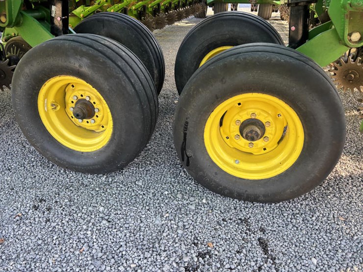 john-deere-db80-image-5