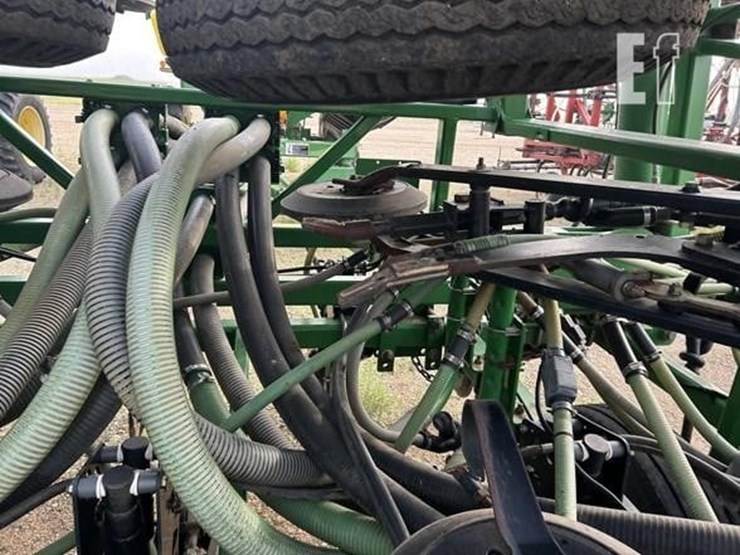 john-deere-1870-image-64