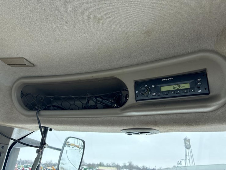 case-ih-magnum-190-image-80