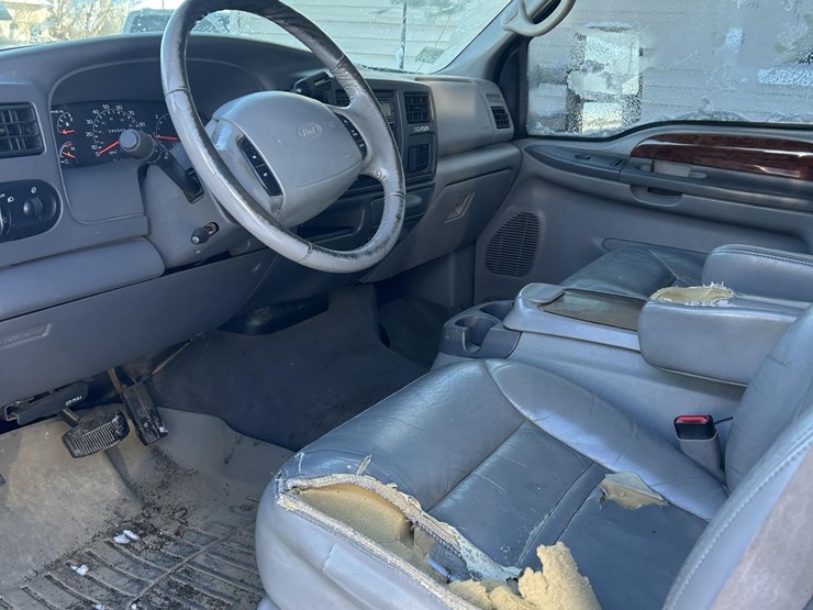 ford-excursion-image-17