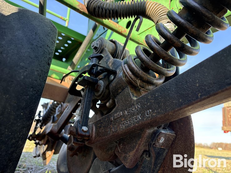 john-deere-1560-image-12