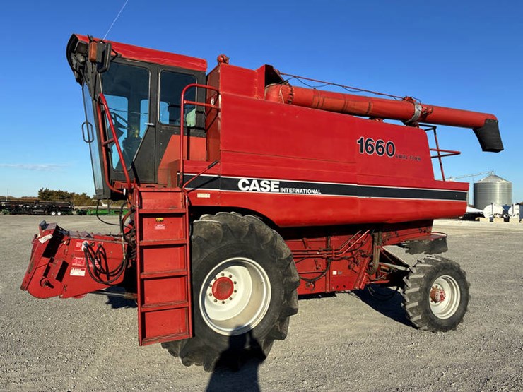 case-ih-1660-image-1