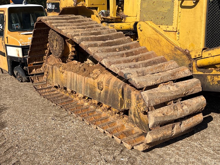 caterpillar-d4h-lgp-image-7