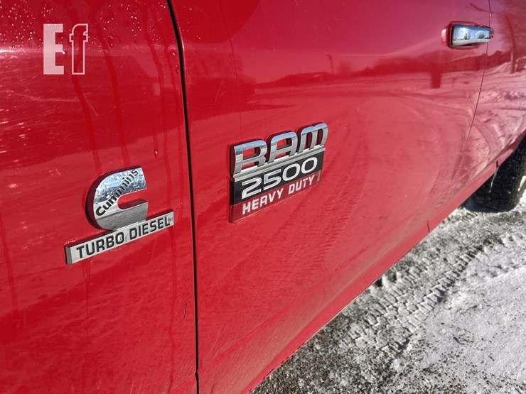 2012-ram-2500-big-horn-image-9