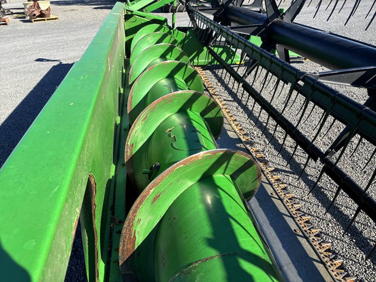 2004-john-deere-630f-image-16