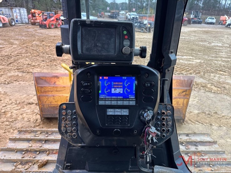 komatsu-d51pxi-24-image-15