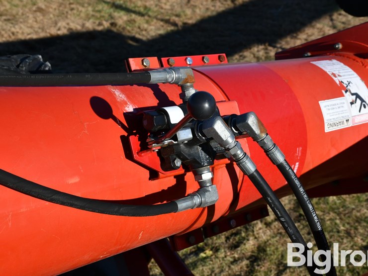 westfield-mk130-71-13"x71'-swing-away-auger-image-13