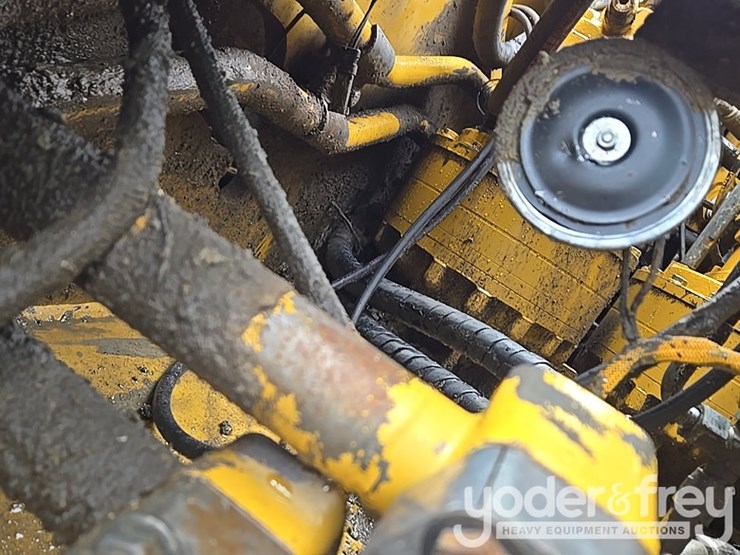 2012-caterpillar-349el-image-47