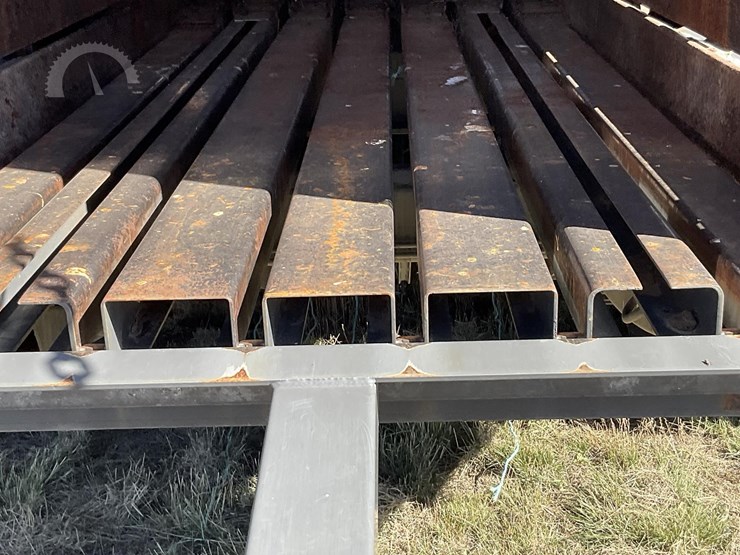 2013-massey-ferguson-2190-image-16