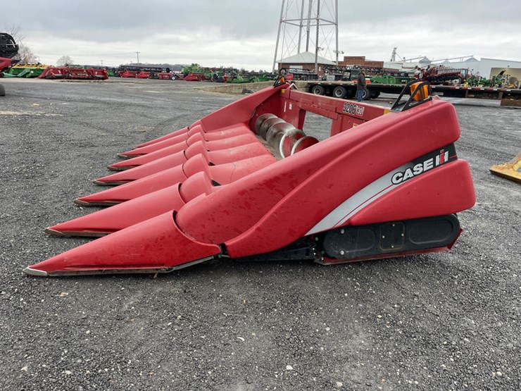 case-ih-3206-image-2