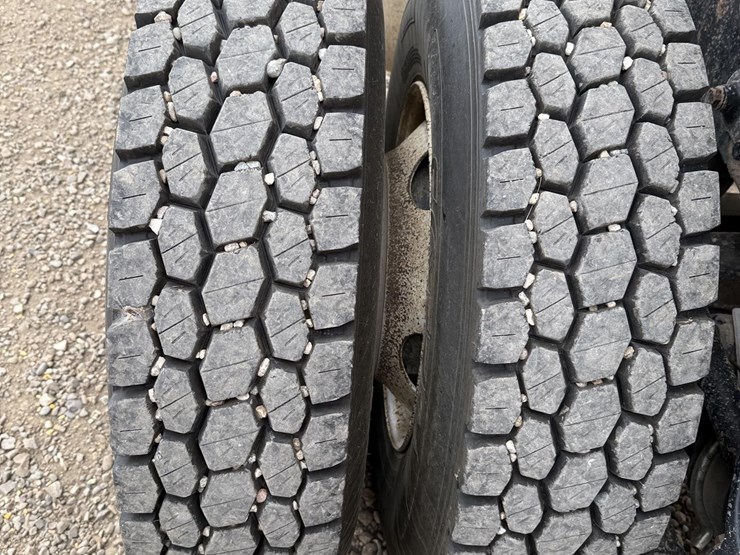 2003-kenworth-t2000-image-9