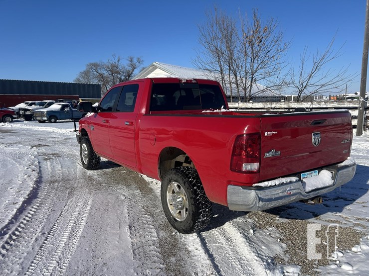 2012-ram-2500-big-horn-image-3