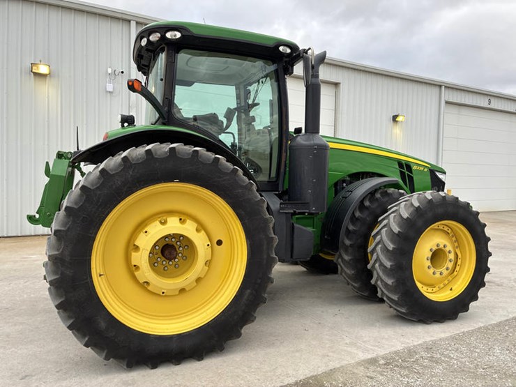john-deere-8335r-image-5