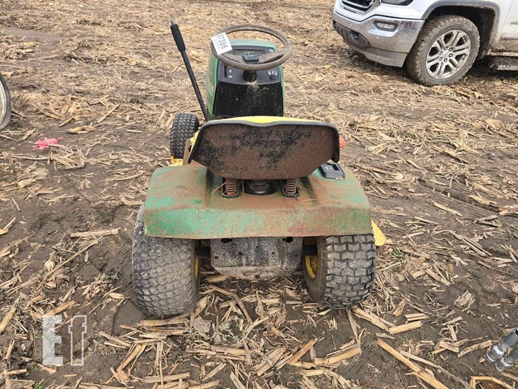 john-deere-165-image-3