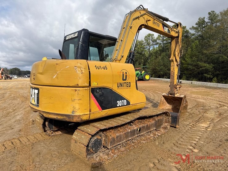 caterpillar-307d-image-3