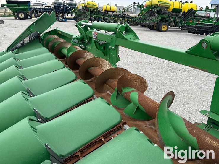 john-deere-c12f-image-12