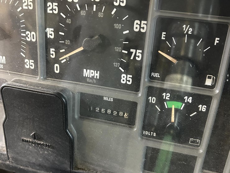 1998-international-s2500-image-28