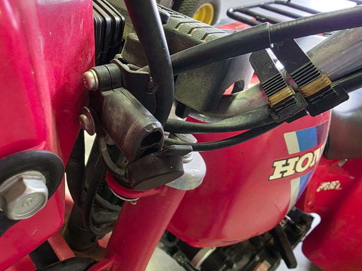 1984-honda-big-red-image-26