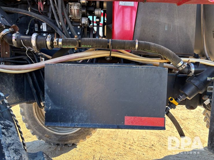 case-ih-patriot-4440-image-69