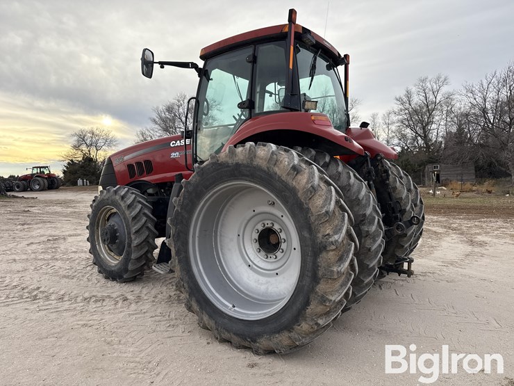 case-ih-magnum-215-image-7