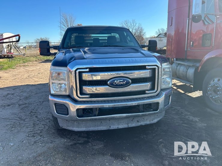 2011-ford-f250-image-3