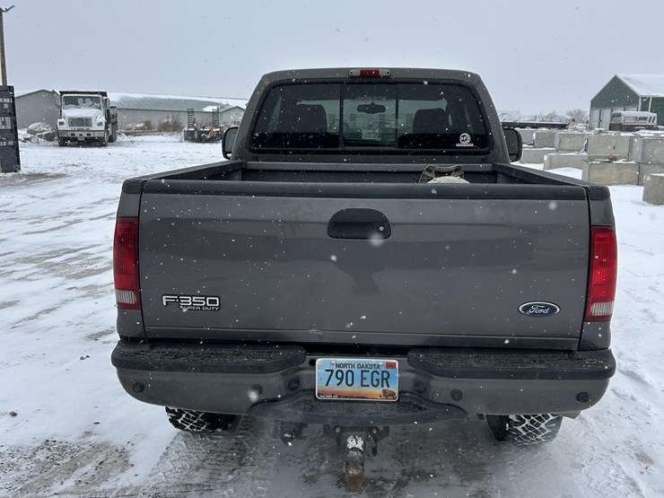 2003-ford-f350-xlt-image-4