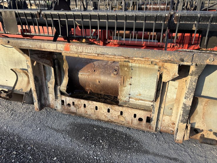 gleaner-320-image-11