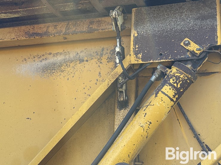 field-queen-inc-1408-forage-dump-wagon-image-11