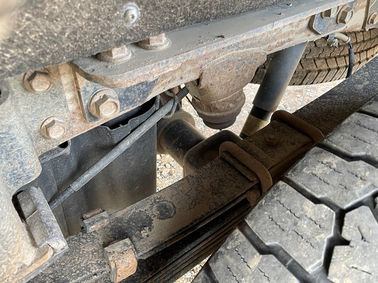 #1123-•-2019-chevrolet-silverado-pickup-truck(has-mn-title)-image-15