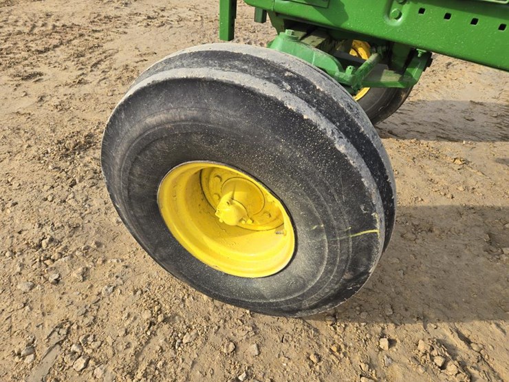 john-deere-4630-image-4