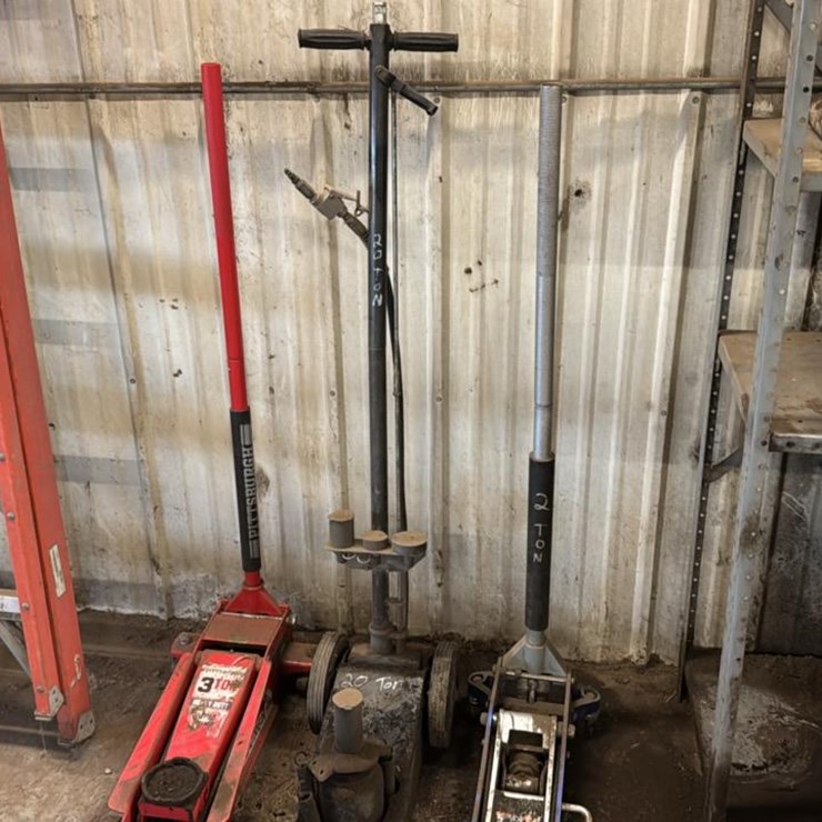 #156 • Floor Jacks*